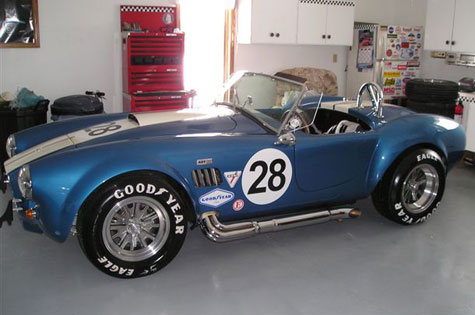 blue car
